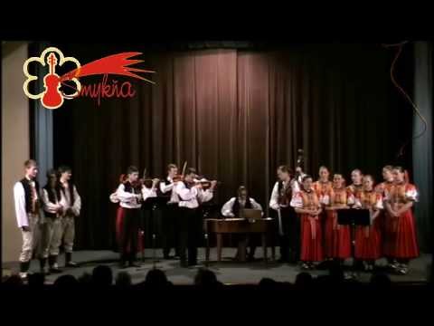 Ľudová hudba Šmykňa - Kedi jasná hvizda - "A na vašim stoľe..."