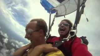preview picture of video 'Ron Skydive Tandem'