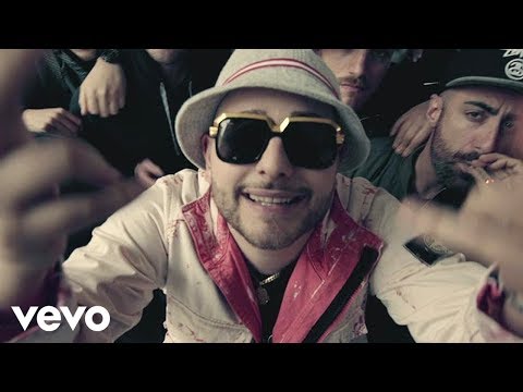 Rocco Hunt - Kevvuo' (Street video)