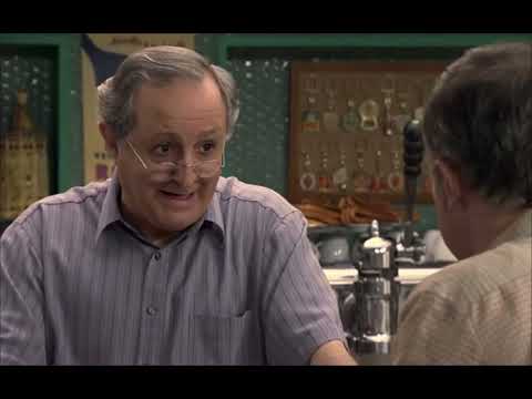 Amar C428 - Marcelino se interesa en el negocio de Paco