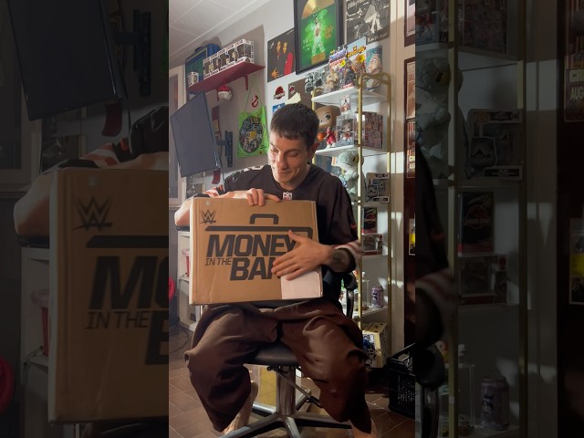 Vídeo relacionado con Mattel WWE Money in The Bank - Estuche de coleccionista