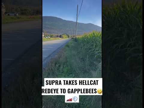 SUPRA TAKES HELLCAT REDEYE TO GAPPLEBEES🤣🏎️💨#hellcat #mustang #chevrolet #mopar #dodge #racing