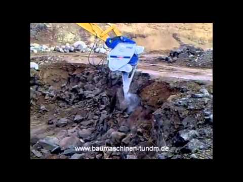 Xcentric Ripper FRD XR40 Basalt Abbruch Abbau im Steinbruch Mendig