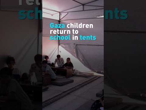 Gaza children return to school in tents