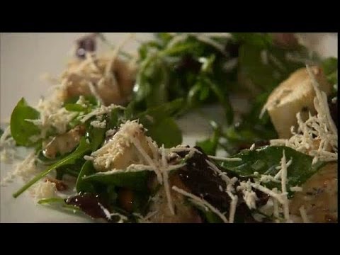 Mitt kök: Tommy Myllymäki bjuder på kalv med rotfrukter - TV4