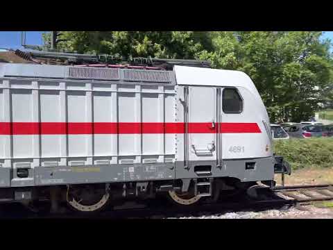 IC 2069 fährt planmäßig von Ludwigsburg über Marbach am Neckar bis Nürnberg Hbf