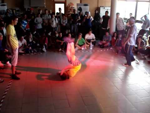 [09br] Natural SKillz -VS- In Motion (qf. 1/4) - "Let's Battle"