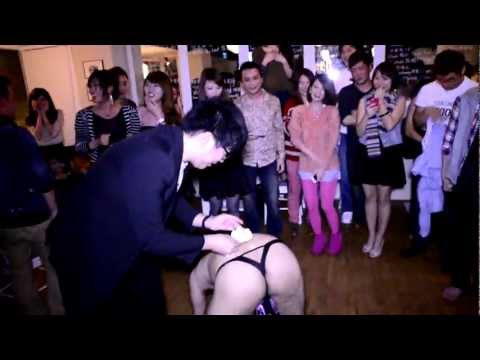 索妹 猛男 T-back 生日助興
