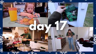 🎄 VLOGMAS DAY 17 | crafting storytime, cooking dinner with alice, little free library, a walk + more