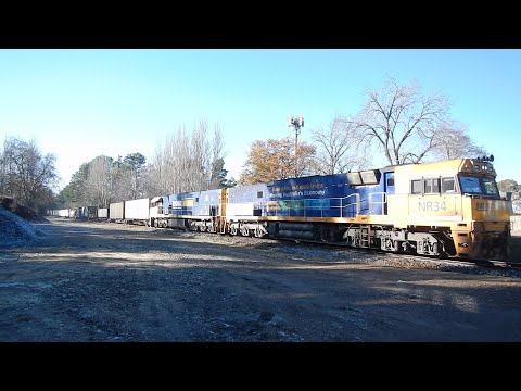 PN Freight 4MP7 with NR34 (PN-A) & NR92 passes Bridgewater - 10/06/2020