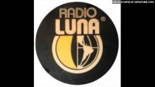 MO JO NIXON &amp; SKID ROPER  - Stuffin&#39; Martha&#39;s Muffin