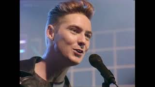 Aztec Camera - Working In A Goldmine (TOTP 1988)