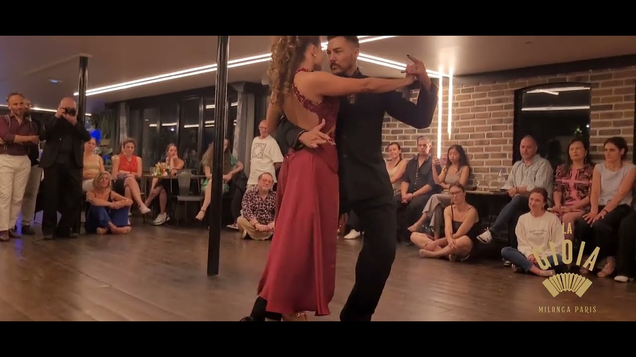 AGOSTINA TARCHINI & ERVEN DAVID SAMANIEGO (1/4) @ Milonga LA GIOIA, Paris