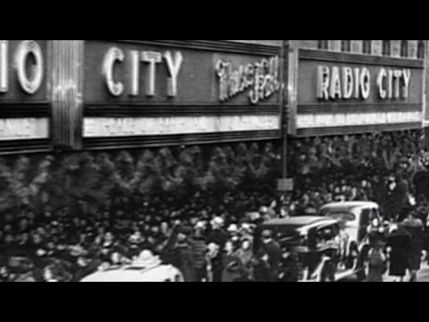 Almanac: Radio City Music Hall