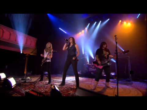 The Donnas - Bitchin + Don't Wait Up for Me (live Toronto)