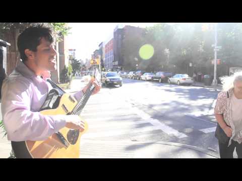El David Aguilar - Usted es linda(Caetano Veloso) - Desde East Village NY