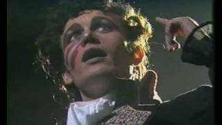 Adam and the Ants &quot;The Prince Charming Revue&quot; part I - Picasso Visita El Planeta De Los Simios
