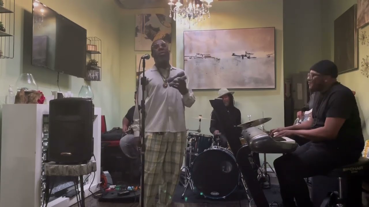 Promotional video thumbnail 1 for Stoney Simpkins & His Band