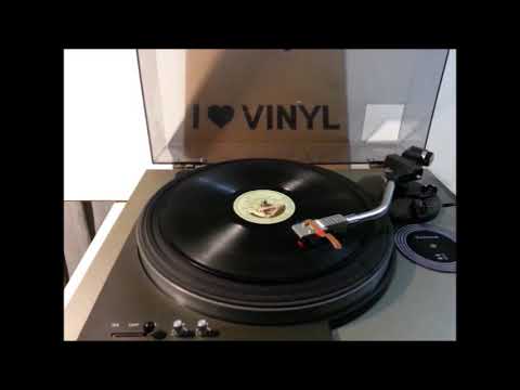 Geewana Ganga Iwuray - Latha & Dharmadasa Walpola - Film Sri 296 (Gramophone)