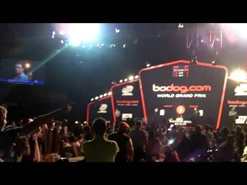 PDC Darts World Grand Prix 2010 - Simon Whitlock wins & The Darts song