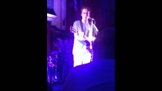 Lakyn Heperi &quot;Don&#39;t Tell Me&quot; Original