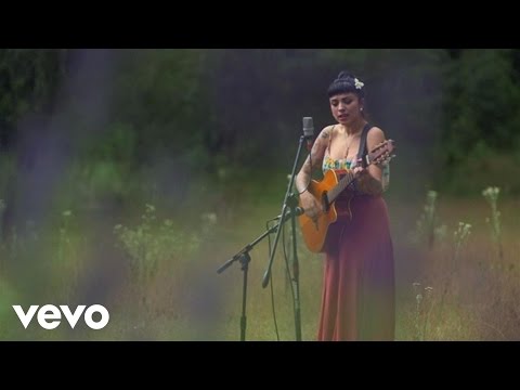 Mon Laferte - Salvador (Acústico)