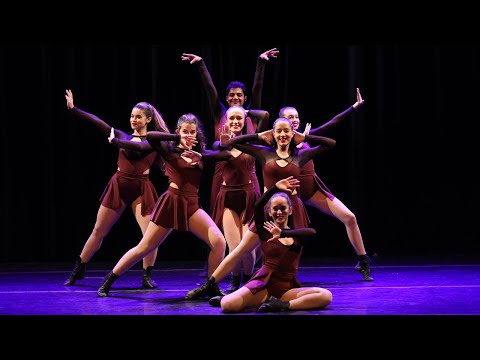GRUPO SER DANÇA "enquanto eles dormem, nós dançamos" - jazz conjunto juvenil