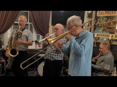 9:20 Special - The Alley Cats Dixieland Jazz Band with Enrico Tomasso