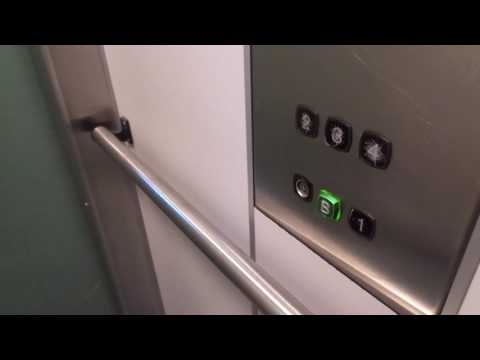 Very Nice old 1988 KONE M Traction Elevator@ Grev Turegatan 15, Stockholm, Sweden