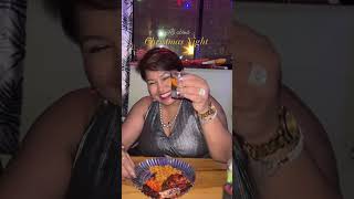 All about this Christmas eve 🫰🏻❤️✨🏡 #youtubeshorts #christmas #christmaseve #mileswithhm