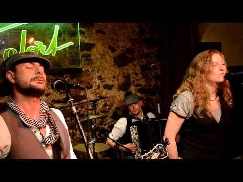 Inigo Mc Coy im Tatort Pub Tamsweg 9