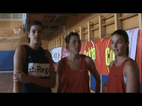 kosarka.si: Jael Freixanet, Anna Cruz in Helena Boada (05.08. 2010)