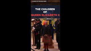 King Charles, siblings hold vigil in Edinburgh for Queen Elizabeth | #shorts