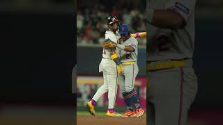 Ronald Acuña Jr. and Luisangel Acuña faced off for the 1st time in the Big Leagues ❤️