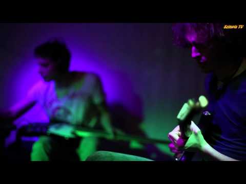 Szimpla - Basszusk. Cs. - Porteleki Áron Czitrom Ádám és Kristóf Márton "Ophelia" 2014.01.13.