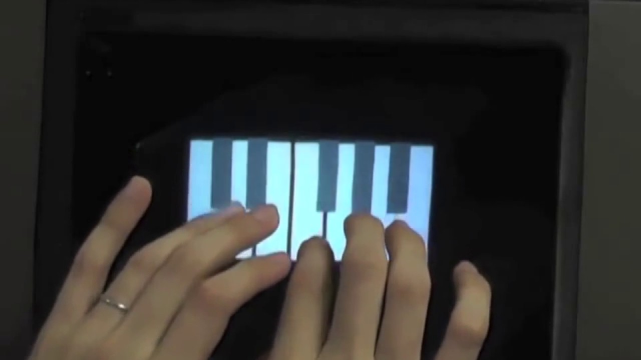 Floating touchscreen lets you feel virtual objects
