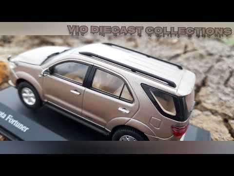 111_Scale 1:43 Diecast Toyota Fortuner (2022)