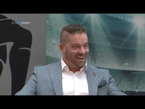 TIKI-TAKA: Když musíš, tak musíš, i při zápase. Plus Švancarův coming out