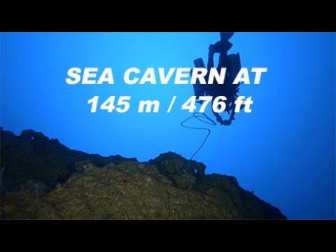 Sea Cavern at 145 m (476 ft) / Caverna no Mar à 145m