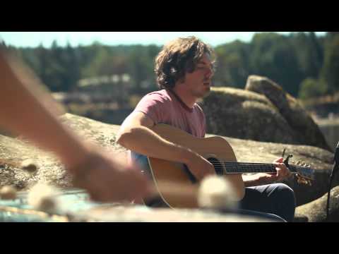 Josh Garrels - Slip Away (from "The Sea In Between")