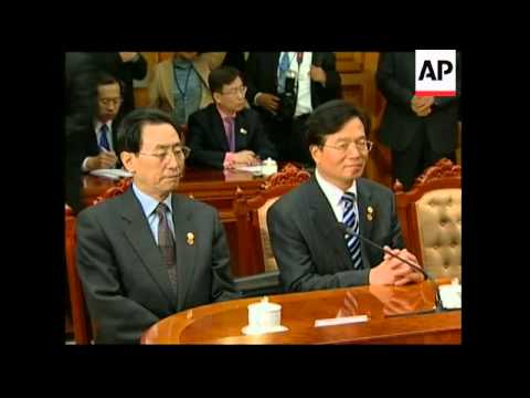 WRAP Chinese Premier arrives; ADDS meets SKorean President Roh Moo-hyun