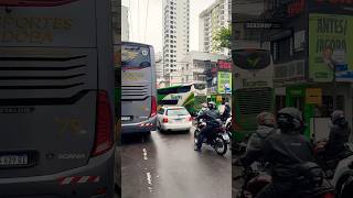 Balneário Camboriú Virou Rodoviária? Fim de Ano Insano! 🚌🌴**