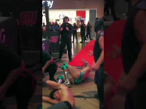 How many flips can Ninja Mack do?  #wrestling #wwe