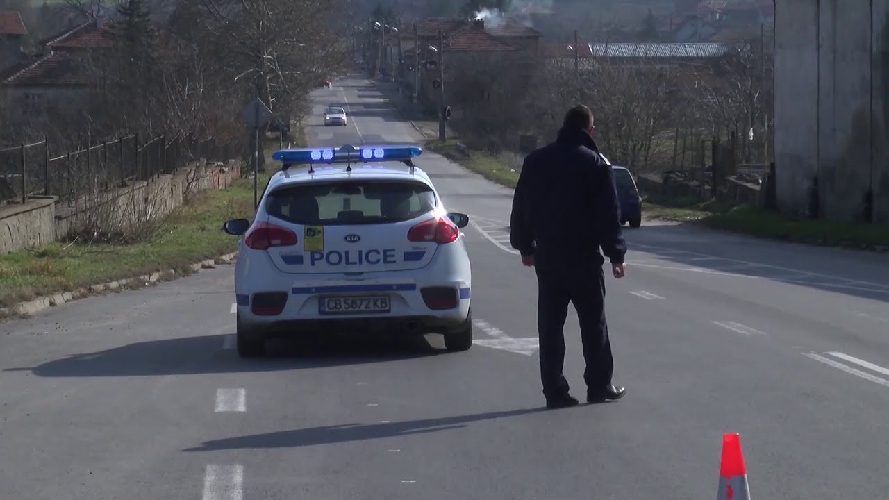 Два автомобила се сблъскаха в село Горски извор