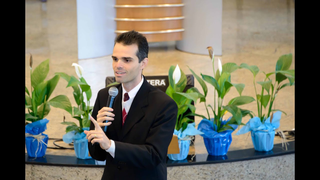 Leandro Dalla - A Música no Grande Conflito