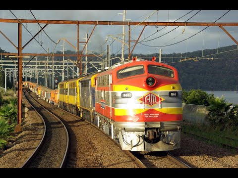 Quad Australian streamliner locomotives B65, B76, B61 & S317 - Hawkesbury River - December 2008