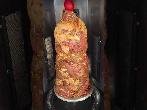 o melhor churrasco grego da região em Ibipitanga Bahia na praça da feira..