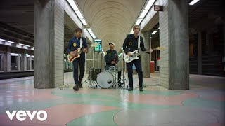 Peter Bjorn And John - Dominos (Official Video)