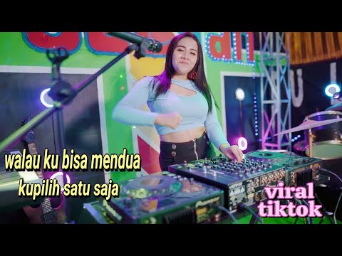 Walauku Bisa Mendua Kupilih Satu Saja Oktavia Zahra [Official Music Video]