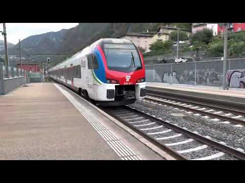 S90 TiLo Mendrisio-Giubiasco in partenza da Capolago-Riva San Vitale